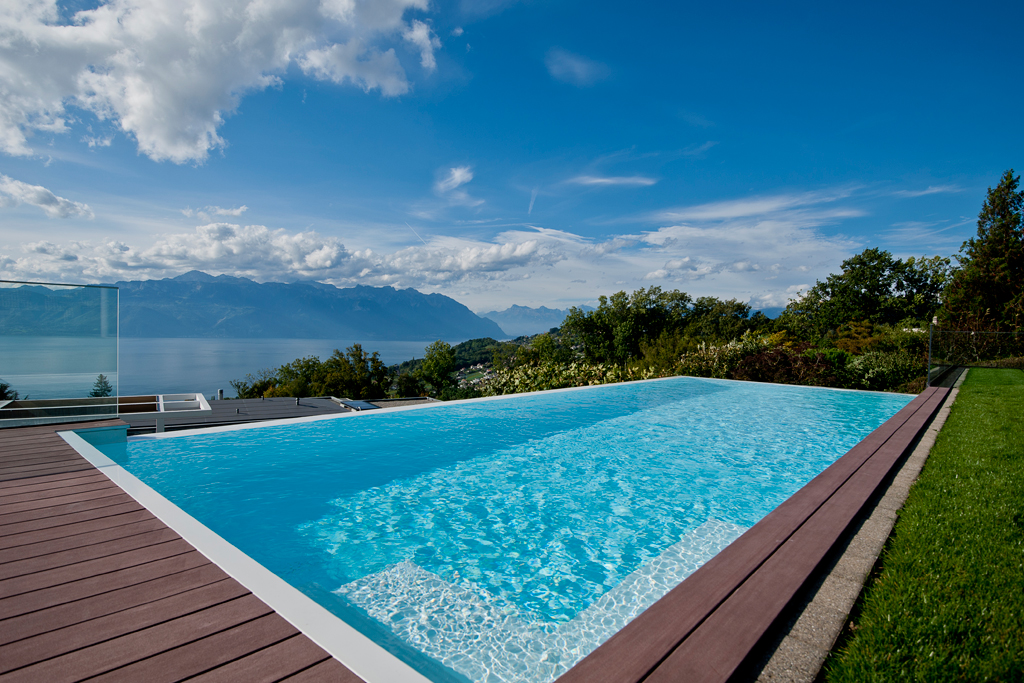 Déboucher un tuyau de piscine Déboucher un tuyau de piscine